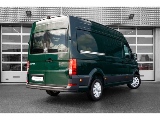 Volkswagen Crafter | Exclusive | Ontario Green | Navi | Led | Adaptive Cruise | Multistuur | Camera ActivLease financial lease