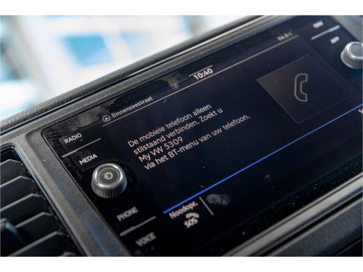 Volkswagen Crafter | Exclusive | Ontario Green | Navi | Led | Adaptive Cruise | Multistuur | Camera ActivLease financial lease