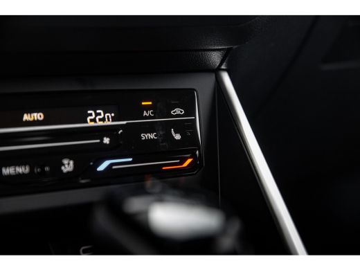Volkswagen Polo Volkswagen Life Edition Inclusief €2000,- inruilvoordeel + €1000,- korting | 'App-Connect' draadl... ActivLease financial lease
