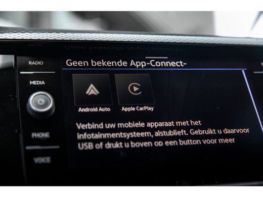 Volkswagen Polo Volkswagen Life Edition Inclusief €2000,- inruilvoordeel + €1000,- korting | 'App-Connect' draadl... ActivLease financial lease