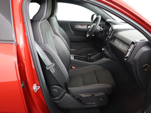 Volvo  C40 Single Motor Extended Range Plus 82 kWh Direct leverbaar! | Stoel & stuurwielverwarming | Parkass... ActivLease financial lease