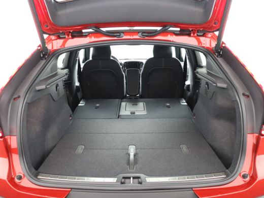 Volvo  C40 Single Motor Extended Range Plus 82 kWh Direct leverbaar! | Stoel & stuurwielverwarming | Parkass... ActivLease financial lease
