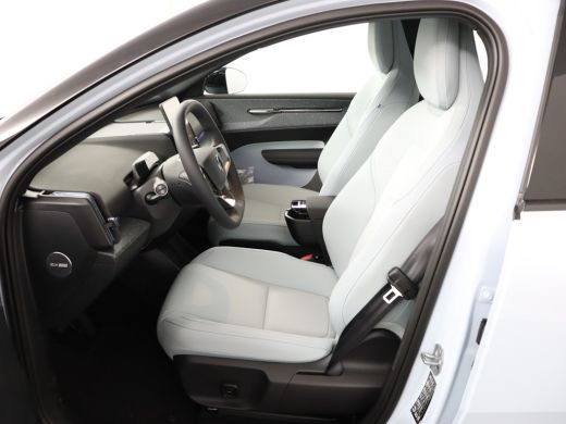 Volvo  EX30 Twin Motor Performance Ultra 69 kWh ActivLease financial lease