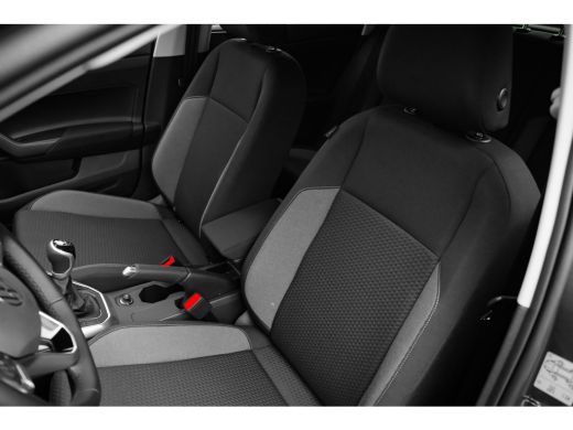Volkswagen Polo Life Edition Inclusief €2000,- inruilvoordeel | 'App-Connect' draadloze smartphone integratie | B... ActivLease financial lease