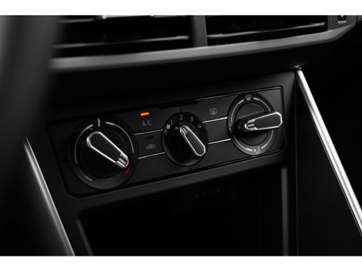 Volkswagen Polo Life Edition Inclusief €2000,- inruilvoordeel | 'App-Connect' draadloze smartphone integratie | B... ActivLease financial lease