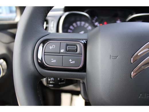 Citroën C3 1.2 PureTech Feel Edition "Metallic lak Ambiance Wood Techno Nav Pack 17"" lichtmetalen velgen 'V... ActivLease financial lease