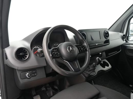 Mercedes Sprinter 311 2.2 CDI 115pk L2H2 Navigatie Camera Airco Cruise ActivLease financial lease