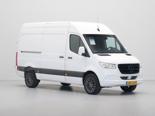 Mercedes Sprinter 311 2.2 CDI 115pk L2H2 Navigatie Camera Airco Cruise ActivLease financial lease
