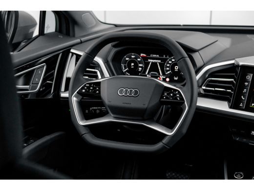 Audi Q4 e-tron 45 quattro Advanced edition 82 kWh ActivLease financial lease
