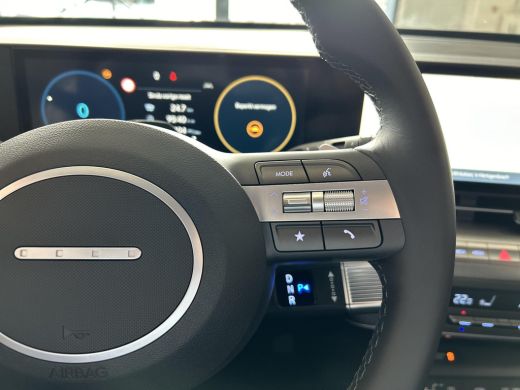 Hyundai KONA EV Comfort 65.4 kWh | €5.240,- Voorraad Voordeel | Direct Rijden! | NU OF NOOIT ActivLease financial lease