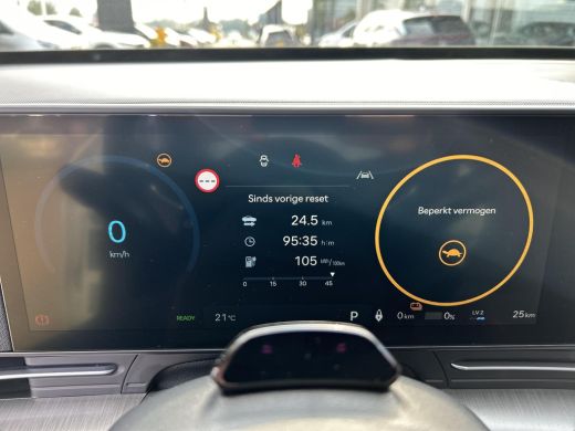 Hyundai KONA EV Comfort 65.4 kWh | €5.240,- Voorraad Voordeel | Direct Rijden! | NU OF NOOIT ActivLease financial lease