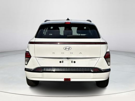 Hyundai KONA EV Comfort 65.4 kWh | €5.240,- Voorraad Voordeel | Direct Rijden! | NU OF NOOIT ActivLease financial lease