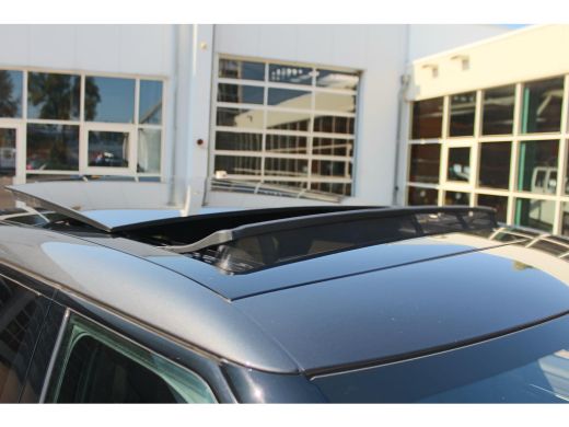 Land Rover Range Rover Evoque 1.5 P300e AWD SE Schuifkanteldak/ DAB+ ActivLease financial lease