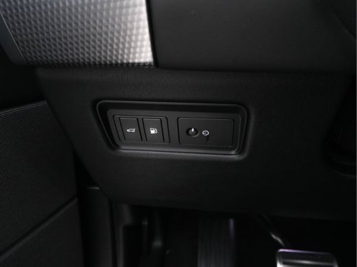 Land Rover Range Rover Sport P400e Limited-Edition Black-Line Aut. *PANO | OXFORD-FULL-LEATHER| MATRIX-LED | MERIDIAN-SURROUND... ActivLease financial lease