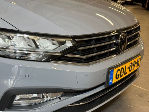 Volkswagen Passat Variant 1.5 150pk TSI Business / Parkeersensor voor en achter / Navigatiesysteem / Voorstoelen ve... ActivLease financial lease
