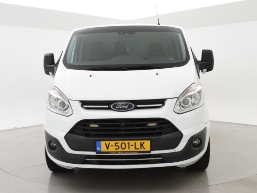 Ford Transit Custom 290 2.0 TDCI 130 PK L2H1 TREND + 2650 KG TREKHAAK / CAMERA / 17 INCH LMV ActivLease financial lease