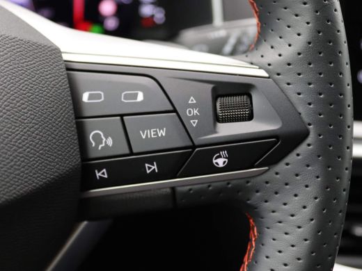 Seat Tarraco 1.4 TSI e-Hybrid PHEV FR 245PK DSG Panoramadak, standkachel, leder, achteruitrijcamera, winterpak... ActivLease financial lease