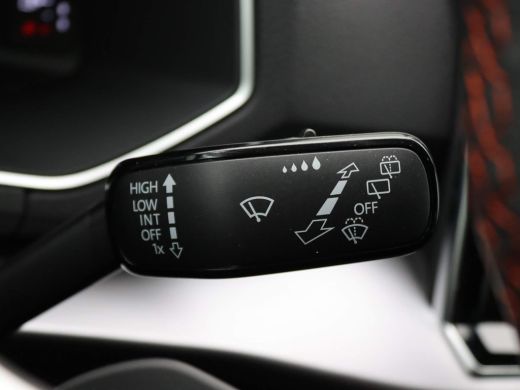 Seat Tarraco 1.4 TSI e-Hybrid PHEV FR 245PK DSG Panoramadak, standkachel, leder, achteruitrijcamera, winterpak... ActivLease financial lease