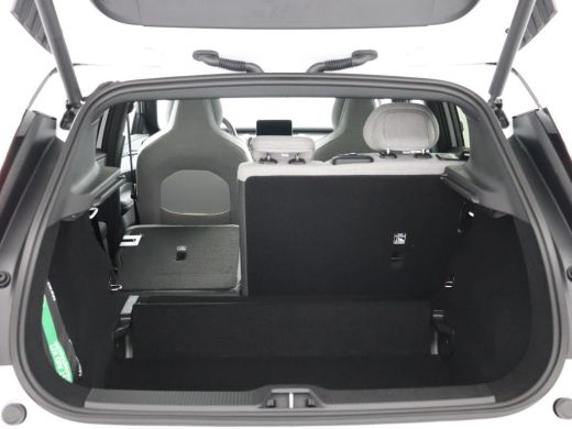 Volvo  EX30 Single Motor Extended Range Ultra 69 kWh Direct leverbaar! | Stoel en Stuurverwarming | 360 grade... ActivLease financial lease