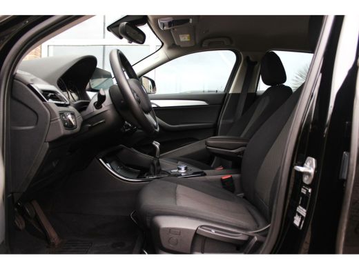 BMW X2 sDrive18d F39 Executive | 1e eigenaar | inc BTW | NL auto | LED | Navi | Head-up | PDC | 17 inch | Climate-control | Cruise control | ➡️ ActivLease financial lease
