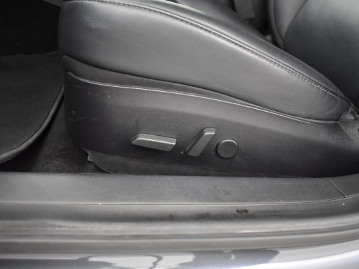 Tesla Model 3 PERFORMANCE 463 PK AWD *BTW* 20 INCH / PANORAMA / LEDER ActivLease financial lease