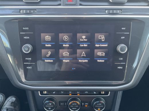 Volkswagen Tiguan Allspace 7-Pers 1.5 TSI Aut7 Trekhaak Adap.cruise Leder Elek.Klep 7-pers! ActivLease financial lease