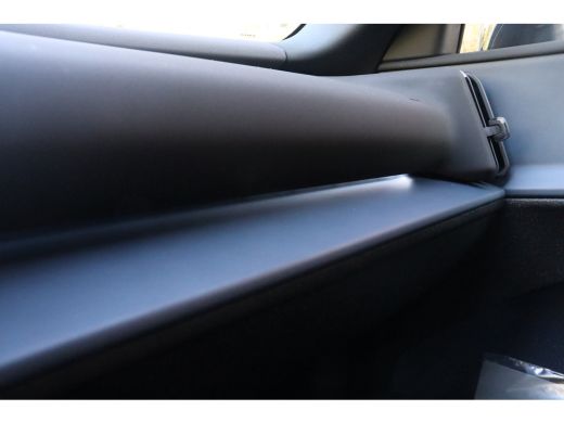 Volvo  EX30 Single Motor Extended Range Plus 69 kWh | 19" Lichtmetalen velgen | LED-verlichting | Getint glas ActivLease financial lease
