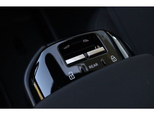 Volvo  EX30 Single Motor Extended Range Plus 69 kWh | 19" Lichtmetalen velgen | LED-verlichting | Getint glas ActivLease financial lease