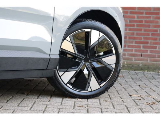 Volvo  EX30 Single Motor Extended Range Plus 69 kWh | 19" Lichtmetalen velgen | LED-verlichting | Getint glas ActivLease financial lease