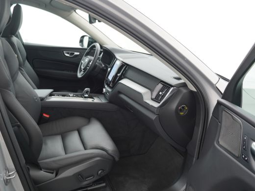 Volvo  XC60 T6 AWD Ultimate Dark | Head-Up Display |  360 graden camera | Semi elektrische trekhaak | HStoel ... ActivLease financial lease