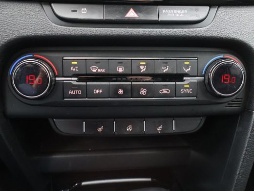 Kia Ceed Sportswagon 1.6 CRDi AUT. DYNAMICPLUSLINE + ADAPTIVE CRUISE / APPLE CARPLAY / TREKHAAK / STOEL+STUURWIELVERWA... ActivLease financial lease