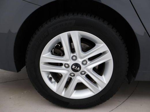 Kia Ceed Sportswagon 1.6 CRDi AUT. DYNAMICPLUSLINE + ADAPTIVE CRUISE / APPLE CARPLAY / TREKHAAK / STOEL+STUURWIELVERWA... ActivLease financial lease