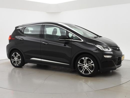 Opel Ampera-E LAUNCH EXECUTIVE 60 KWH *INCL. BTW* + ADAPTIVE CRUISE / APPLE CARPLAY / BOSE / CAMERA / DAB ActivLease financial lease