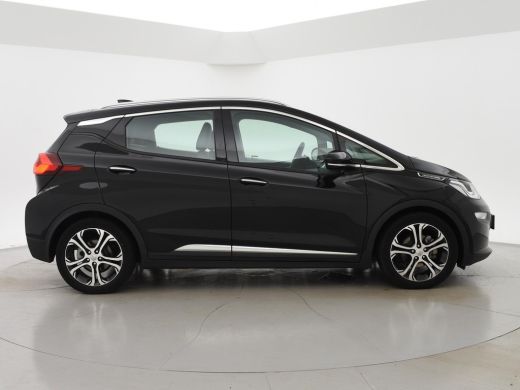 Opel Ampera-E LAUNCH EXECUTIVE 60 KWH *INCL. BTW* + ADAPTIVE CRUISE / APPLE CARPLAY / BOSE / CAMERA / DAB ActivLease financial lease