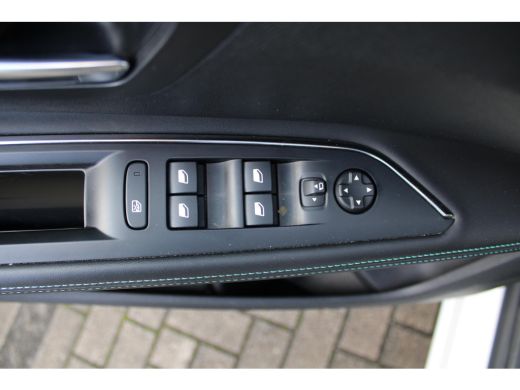 Peugeot 5008 1.2 PureTech Allure Pack Business ActivLease financial lease