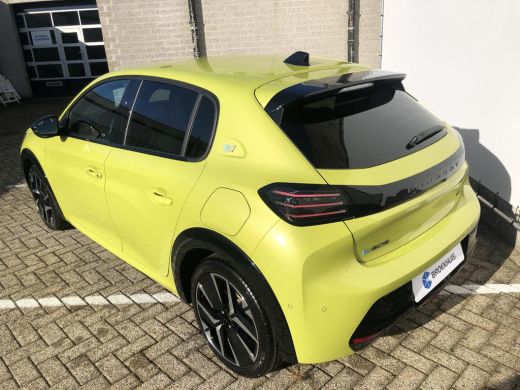 Peugeot e-208 EV GT 51 kWh 3-Fase | Navigatie | Camera | Getint Glas ActivLease financial lease
