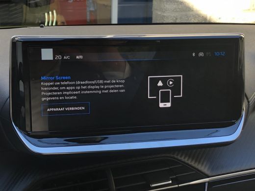 Peugeot e-208 EV GT 51 kWh 3-Fase | Navigatie | Camera | Getint Glas ActivLease financial lease