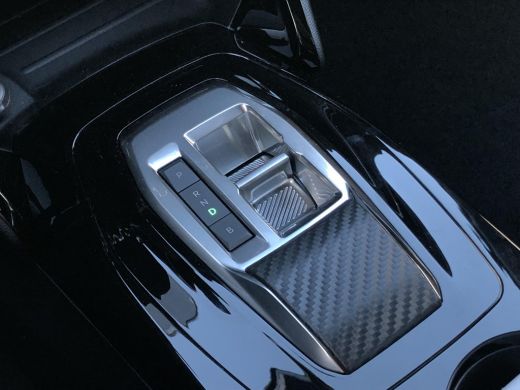 Peugeot e-208 EV GT 51 kWh 3-Fase | Navigatie | Camera | Getint Glas ActivLease financial lease