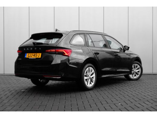 Skoda Octavia Combi ŠKODA First Edition | Chromen grille | Climatronic, elektronische airconditioning met twee ... ActivLease financial lease