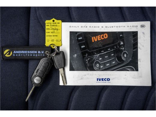 Iveco Daily **35S16V 2.3 L4H2 | Euro 6 | 157 PK | Airco | Camera | 3500 KG Trekgewicht | MF Stuur | 3-Persoons** ActivLease financial lease