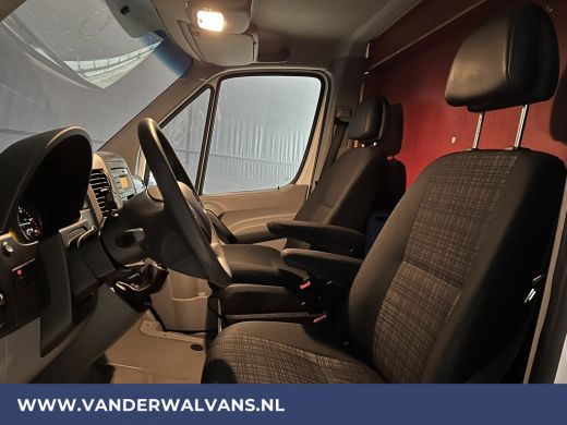 Mercedes Sprinter 316 CDI 163pk L2H1 Euro6 # Airco | 2800kg trekhaak | Cruisecontrol | Parkeersensoren ActivLease financial lease