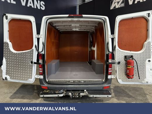 Mercedes Sprinter 316 CDI 163pk L2H1 Euro6 # Airco | 2800kg trekhaak | Cruisecontrol | Parkeersensoren ActivLease financial lease