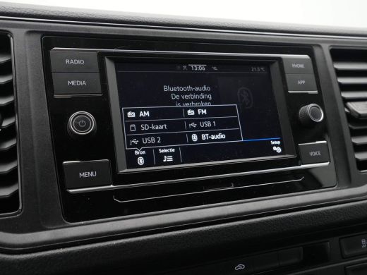 Volkswagen Crafter 30 2.0 TDI L3H3 Navi via App Camera Trekhaak Voorruitverwarming ActivLease financial lease