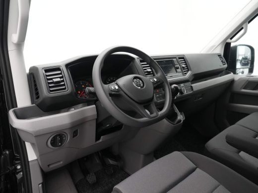 Volkswagen Crafter 30 2.0 TDI L3H3 Navi via App Camera Trekhaak Voorruitverwarming ActivLease financial lease