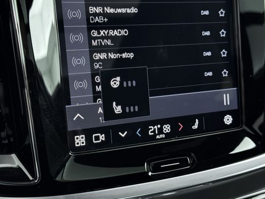 Volvo  V60 T6 Recharge Ultra Dark | 19" | Sportstoelen | 360 Camera | Trekhaak | Panoramadak | Head-up | Har... ActivLease financial lease