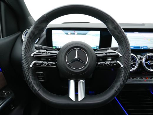 Mercedes B-Klasse 200 AMG Sport-Pack Aut. *PANO | HEAD-UP | ADAPT.CRUISE | WIDESCREEN-COCKPIT | MULTI-BEAM | LEATHE... ActivLease financial lease