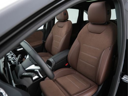 Mercedes B-Klasse 200 AMG Sport-Pack Aut. *PANO | HEAD-UP | ADAPT.CRUISE | WIDESCREEN-COCKPIT | MULTI-BEAM | LEATHE... ActivLease financial lease