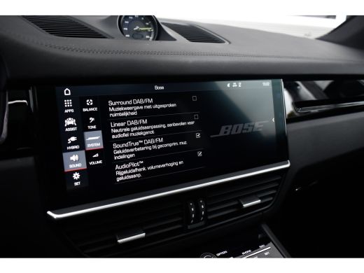 Porsche Cayenne 3.0 E-Hybrid 462pk | Panoramadak | Matrix PDLS+  | Sport Chrono | Trekhaak wegkl. | Bose | Luchtv... ActivLease financial lease