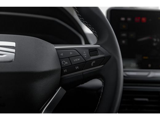 Seat Leon SEAT Style | Digitaal instrumentenpaneel (Virtual Cockpit) | LED-achterlichten | Parkeersensoren ... ActivLease financial lease