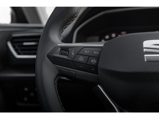 Seat Leon SEAT Style | Digitaal instrumentenpaneel (Virtual Cockpit) | LED-achterlichten | Parkeersensoren ... ActivLease financial lease